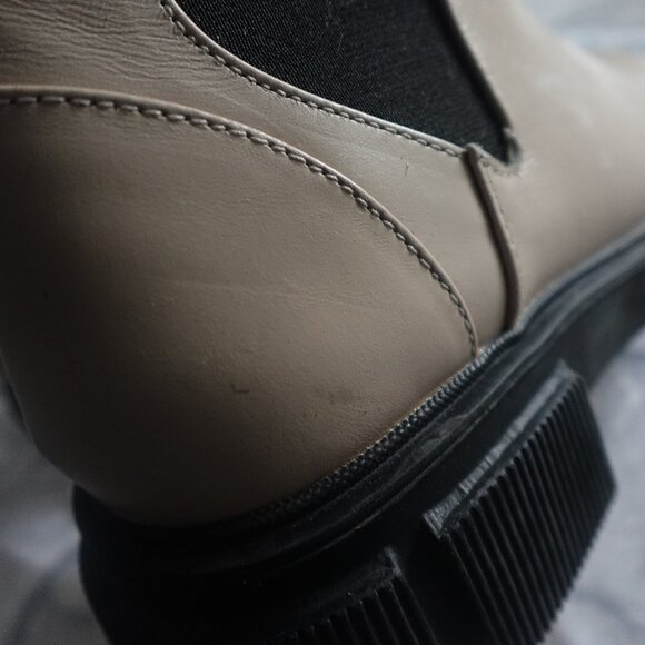 Zara Lug Sole Low Heel Leather Ankle Boots - Picture 12 of 16